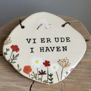 Vi er ude i haven - skilt