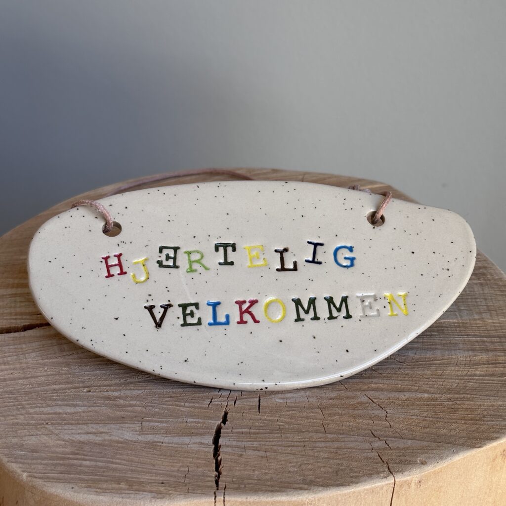 HJERTELIG VELKOMMEN